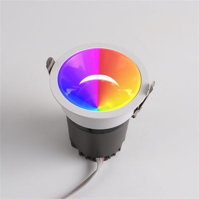 Nilai Cahaya yang Dapat Disesuaikan LED Lampu Spot Berwarna V0 Retardant Api untuk Aplikasi Mall