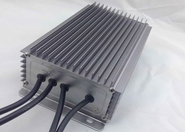 Efisiensi Energi Tinggi Kemampuan Adaptasi Kuat 110V 220V AC Catu Daya Driver LED IP67 Tahan Air